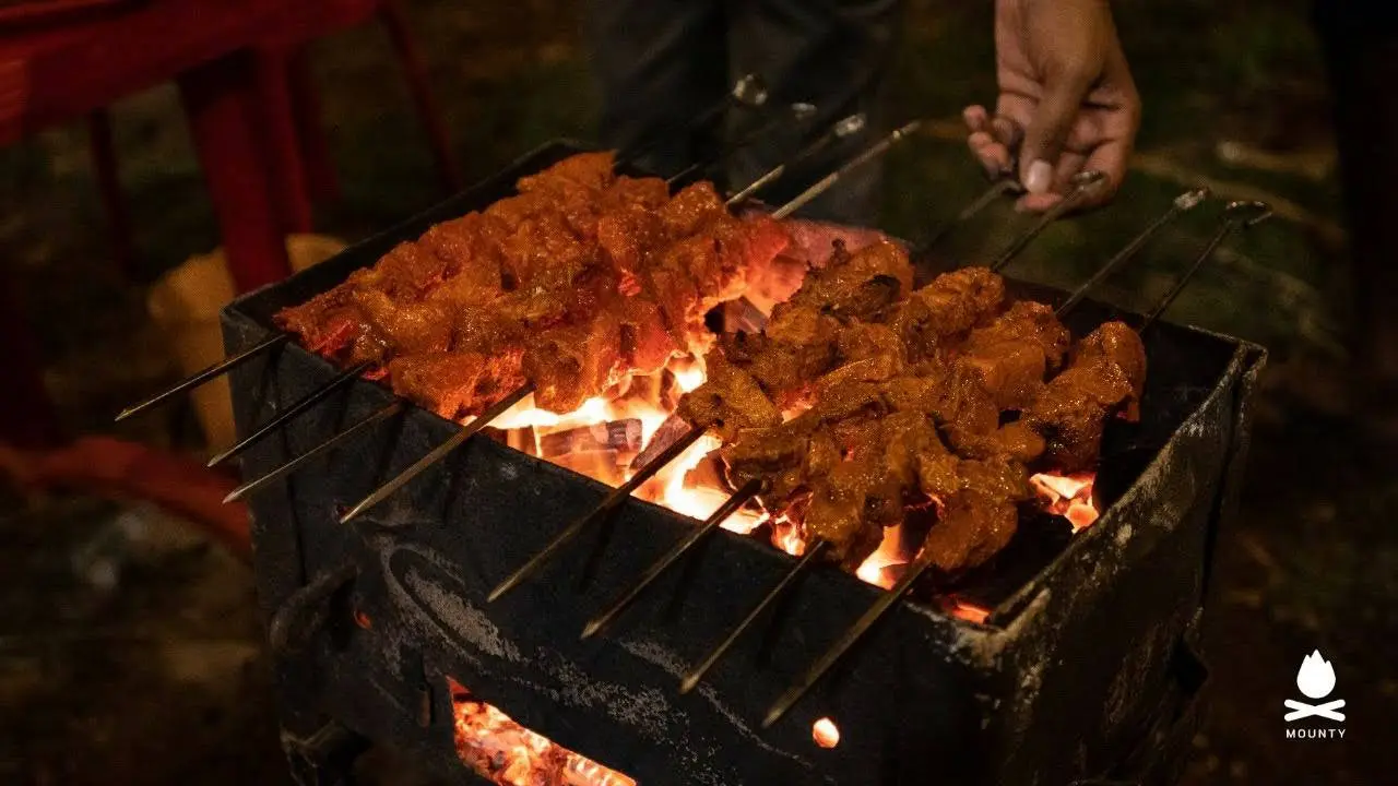 Authentic BBQ Night at Eagle Paradise